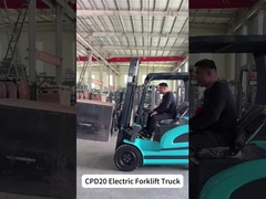 Camión elevador azul