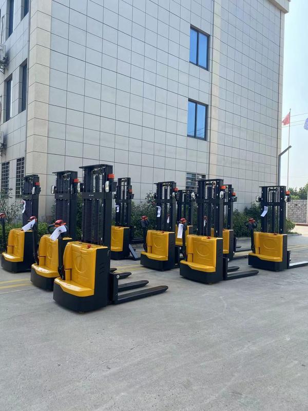 1500kg Walkie Electric Stacker Forklift with 1-5m Lift Height