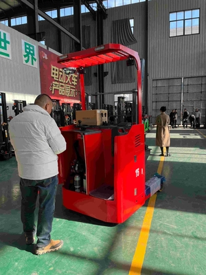 Prevención de daños a los rollos de papel Empilador de papel de 1 tonelada / 2 toneladas Empilador eléctrico de carretillas elevadoras con mandril